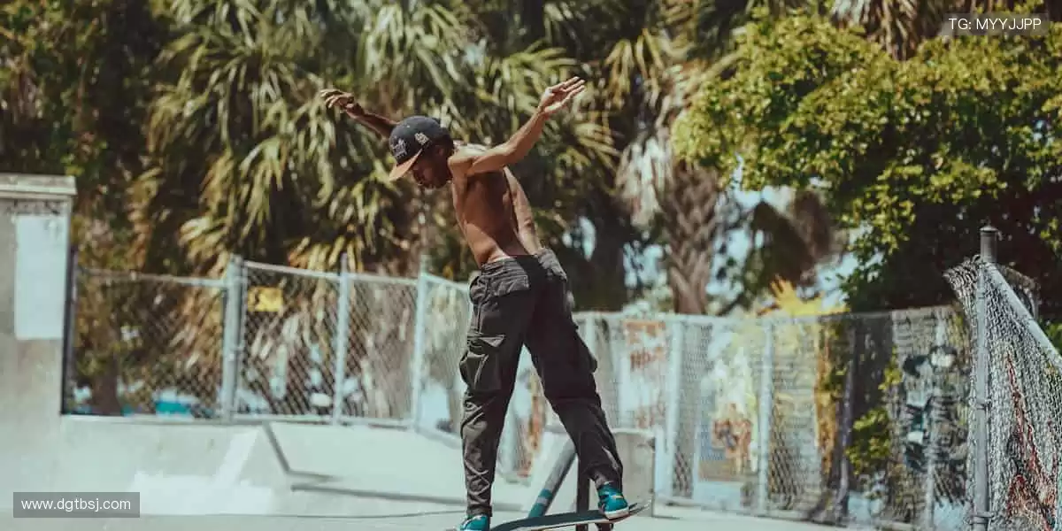 📱错过直播？精彩瞬间随时为你回放！